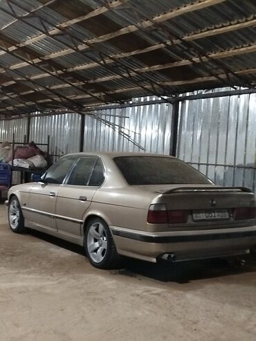 каракол bmw: BMW 5 series: 1994 г., 2.5 л, Механика, Бензин, Седан