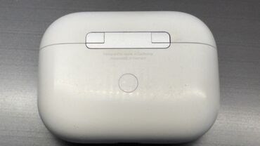 купить ipod: Продаю оригинальные Airpods pro(1-поколение) правое ухо работает не