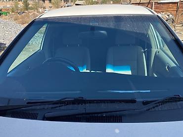 Унаа сатуу: Honda Civic: 2003 г., 1.7 л, Вариатор, Бензин, Хетчбек — 8
