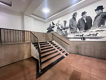 Продажа квартир: 2 комнаты, 88 м², 2 этаж — 16