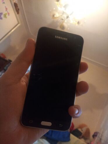samsung i9500 galaxy s4: Samsung Galaxy J3 2016