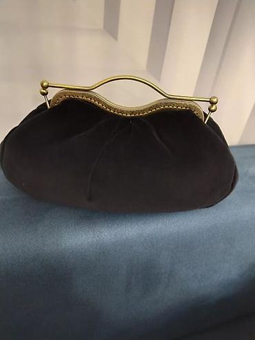 Классические сумки: Продаю бархатный редикюль сумочку, новая, черного цвета размер 30×15 — 20