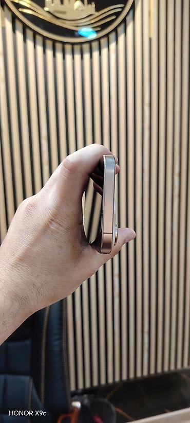 prodat iphone: IPhone 16 Pro, 128 GB, Desert Titanium, Zəmanət, Face ID, Sənədlərlə — 6