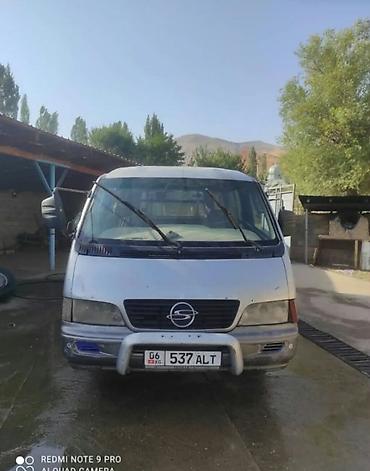 Ssangyong: Ssangyong Istana: 2000 г., 2.9 л, Механика, Дизель, Бус — 1