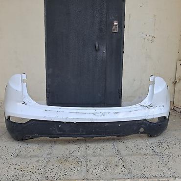Hyundai Santafe 2012-2015 arxa buferi . zədəsi yalnız orta hissədədir
