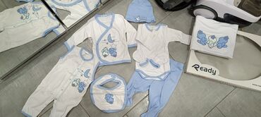 suknje na tregere: Bundle: Bodysuits, Beanies, Pants, For boys, age: 3-6 months