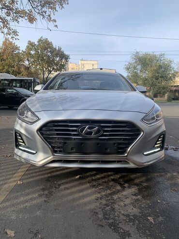 Hyundai: Hyundai Sonata: 2018 г., 2 л, Типтроник, Газ, Седан