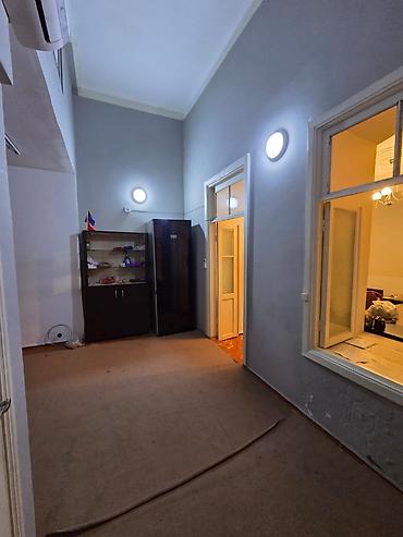 studio ev: Bakı, Studiya, Köhnə tikili, 38 kv. m — 4