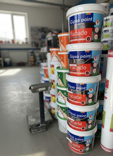 мокрый фасад: Фасадная краска Gipso Paint "Супербелая" в больших ведрах. Эта краска