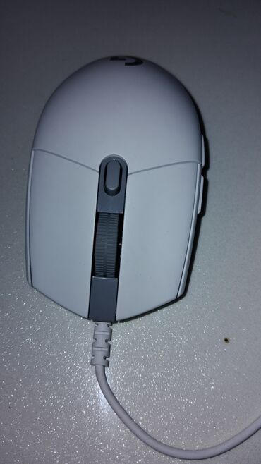 logitech g300s: Ag Rengli Logitech G102,Hec bir problemi yoxdur az islenib(kutusu