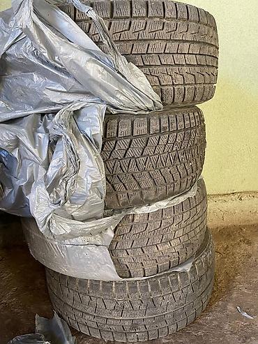 Шиналар жана дисктер: Шиналар 225 / 50 / R 17, Кыш, Колдонулган, Комплект, Жеңил унаалар, Bridgestone — 1