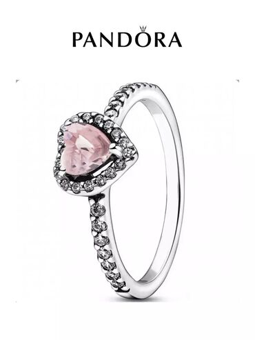 Кольца: Продаю б/у кольцо pandora (серебро)
Коробка отсутствует