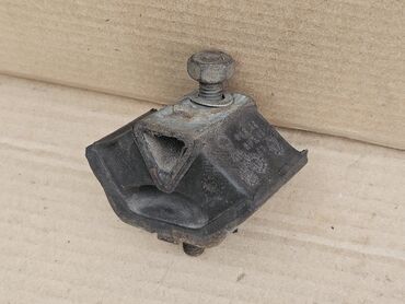 Подушки мотора: Подушка мотора BMW 1988 г., Б/у, Оригинал, Германия — 6