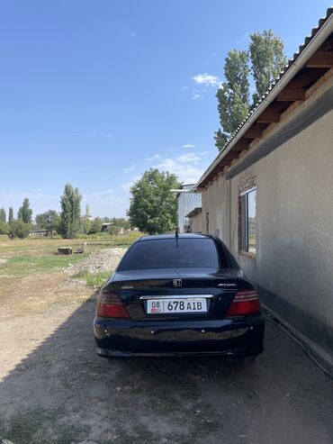 Honda: Honda Accord: 2002 г., 1.8 л, Автомат, Бензин, Седан — 4