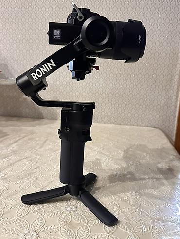 video kamera canon: DJI Ronin RS3 Mini stabilizator - Kompakt və yüngül 3 oxlu gimball — 4