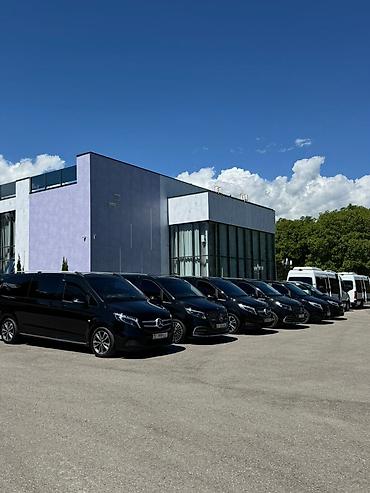 водител: Сдаю Mercedes-Benz S-Class для кортежа, С водителем, Седан — 3