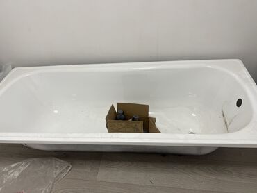 ламинат сатып алуу: Ванна, Прямоугольная, Материал: Сталь, Размер: 170 x 70 см at lalafo.kg ламинат сатып алуу: Ванна, Прямоугольная, Материал: Сталь, Размер: 170 x 70 см