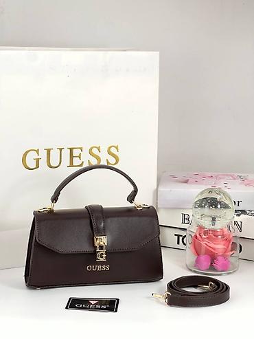 Torbe: GUESS ženska torba – elegantan mini top-handle model - Dizajn — 4