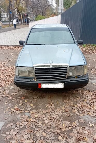 Mercedes-Benz: Mercedes-Benz W124: 1988 г., 2.3 л, Механика, Бензин, Седан