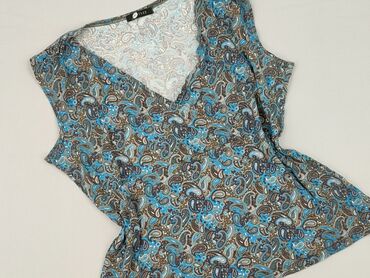 Women`s top, size M