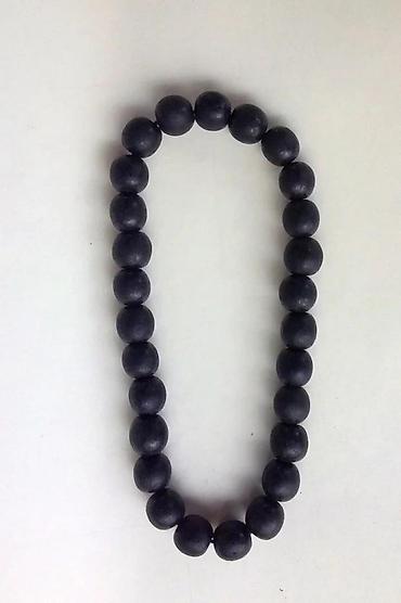 Ogrlice: Tri ogrlice i Ogrlica i minđuše IZUZETNE. Cene su odredjene — 11