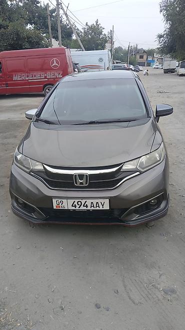 Honda Fit: 2017 г., 1.5 л, Вариатор, Бензин, Хэтчбэк