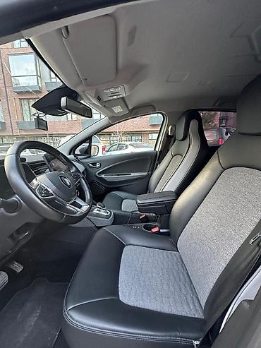 Renault: Renault : 2020 г., Электромобиль, Хэтчбэк — 4