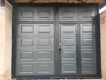 dam: Metall panel qapilar– pəncərəsiz, tünd boz rəngdə, yana inteqrə — 2