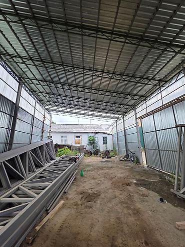 Продажа полдома: Продаётся складское помещение с удобным заездом, рядом с базаром — 2