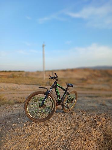 Dağ velosipedi – BMX brendi - Çərçivə: yüngül və möhkəm alüminium