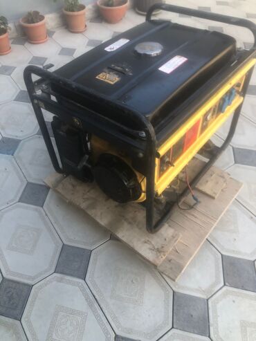 işıq generator: İşlənmiş Benzin Generator Ünvandan götürmə, Zəmanətsiz, Kredit yoxdur