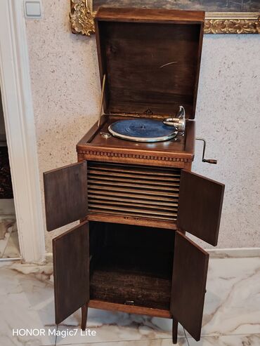 Stilski trpezarijski stolovi: 🎩Vasa-Antikviteti 🎩Veliki Izbor Uvoznih Stilskih antik I Dekor Stvari — 1