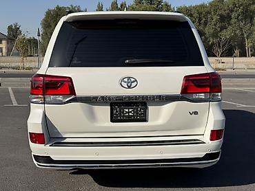 ленд крузер 200 цена 2014: Toyota Land Cruiser: 2018 г., 4.5 л, Автомат, Дизель, Внедорожник — 7