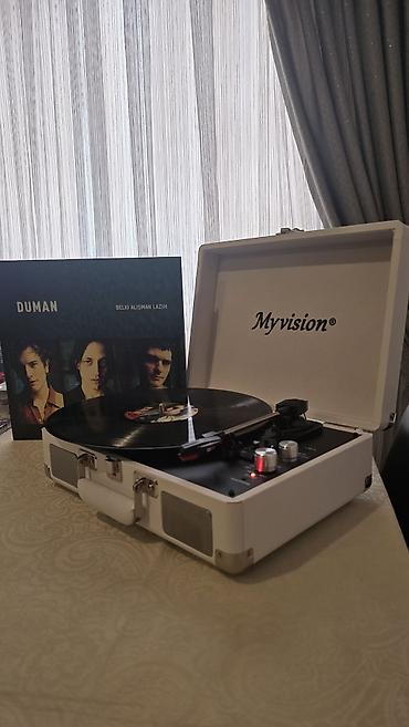граммофон: MyVision brendli portativ vinil pleyer (çəkmə çamadan dizaynı) - — 1