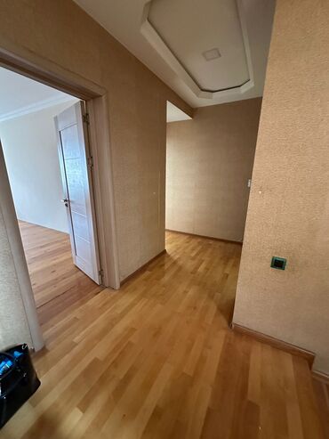 Uzunmüddətli kirayə evlər: 3 kv. m, 5 otaqlı, İşıq -da lalafo.az — 15 Uzunmüddətli kirayə evlər: 3 kv. m, 5 otaqlı, İşıq — 15