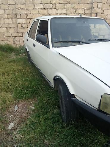 tofas oluxanasi: Ağ rəngli sedan avtomobil zapcastlari çox təcili satılır ucuz — 1
