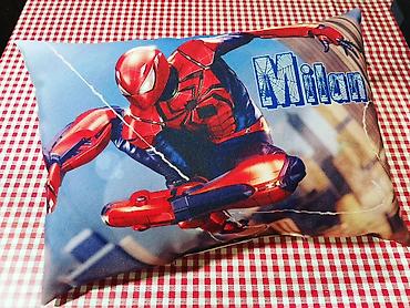 Jastuci: Dimenzije jastuka 45x32 su 1999 din i 32x32 su 1999 din. Dizajn na lalafo.rs — 36 Jastuci: Dimenzije jastuka 45x32 su 1999 din i 32x32 su 1999 din. Dizajn — 36