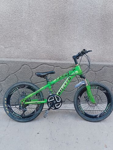 велосипед сатылат: Состояние : б/ у хорошое цвет : зелёный скоростной детский
