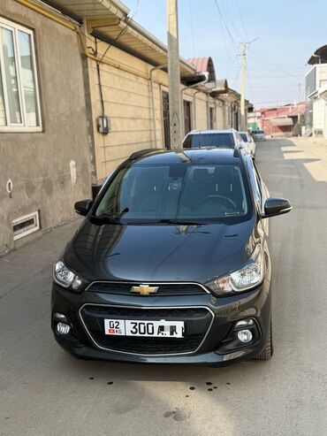 Chevrolet: Chevrolet Spark: 2018 г., 1 л, Автомат, Бензин, Универсал