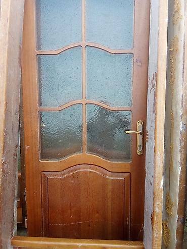 çərçivə satışı: Şüşəli taxta qapılar satılır, 5 ədəddir. 2.30 hündürlüyü 85 cm — 2