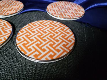 Kuhinjski setovi: Porcelanski novi podmetaci HM za case i flase. Porcelanski podmetaci — 5