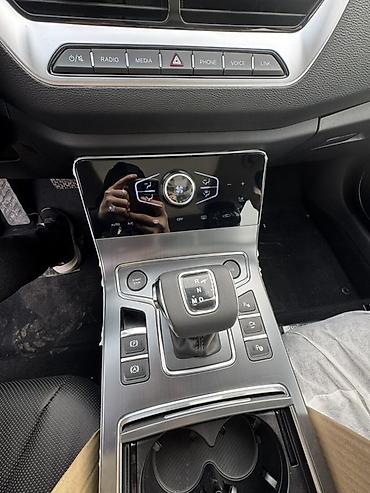 FAW: FAW : 2022 г., Гибрид, Седан — 6