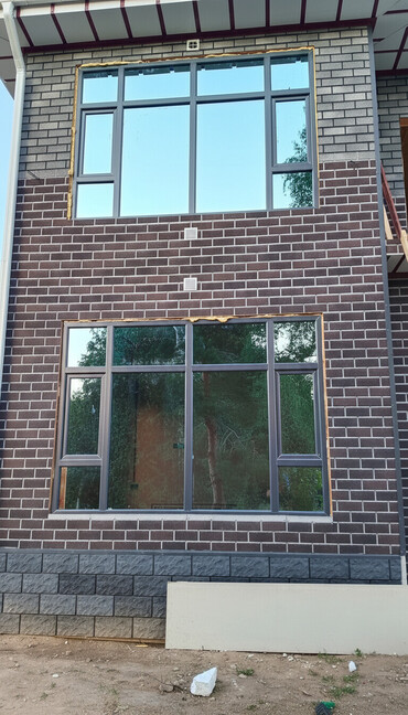 Пластиковые окна на заказ: Оконные и дверные конструкции из ПВХ профиля с белым матовым — 1