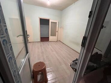 Uzunmüddətli kirayə mənzillər: Sabunçu rayonu Bakıxanov qəsəbəsində İcra hakimiyyətinin arxasında 2-3 — 2