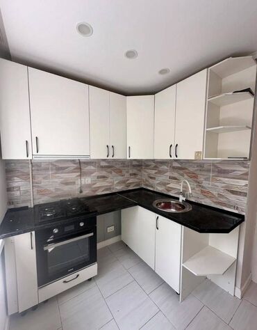 1 комнатная квартира на продажу: 1 бөлмө, 32 кв. м, 104-серия, 3 кабат, Евроремонт