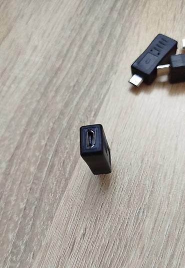Adapterlər: Adapter Apple, 5 Vt, Yeni — 2
