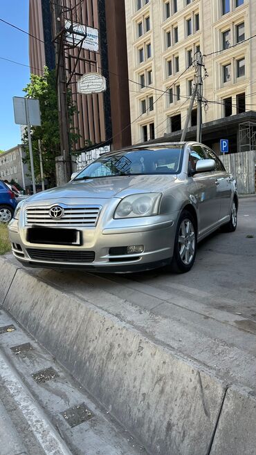 Toyota: Toyota Avensis: 2003 г., 2 л, Автомат, Бензин, Седан