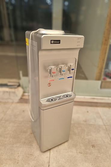 dispensr: Dispenser su kulleri Silver Türk markası ➡️ Ağ rəngli 2 krantli alt — 9