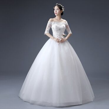 Свадебные платья: Свадебное платье в комплекте фата и кольцо для юбки. Одевала только