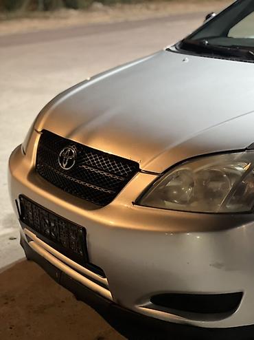 camry universal: Toyota Corolla: 2003 г., 1.6 л, Автомат, Бензин, Хэтчбэк — 2